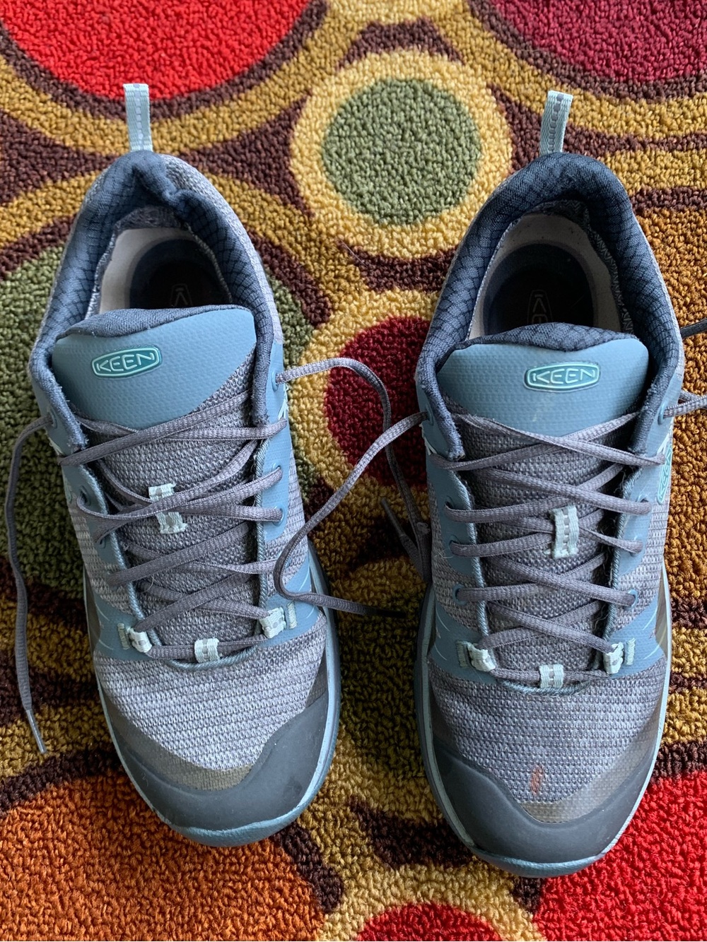 Sz 7.5 Keen Blue Gray Hiking Shoes
